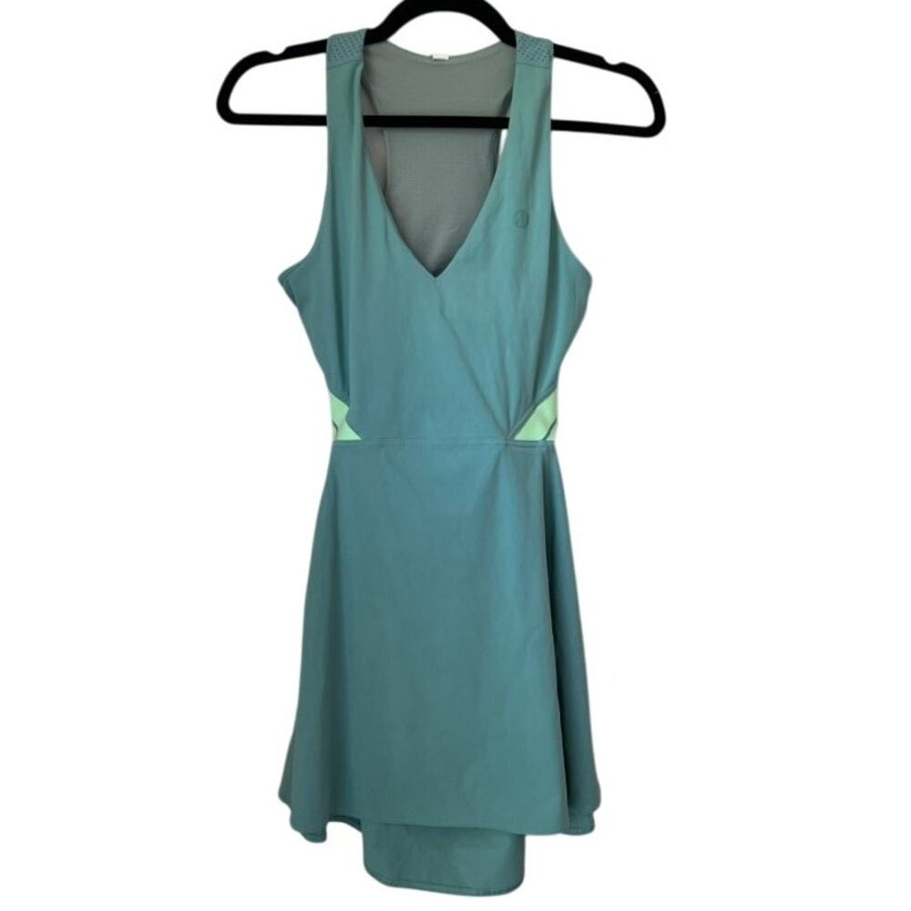 Lululemon V-Neck Racerback Cut Out Tennis Dress Teal Light Neon Size 6
